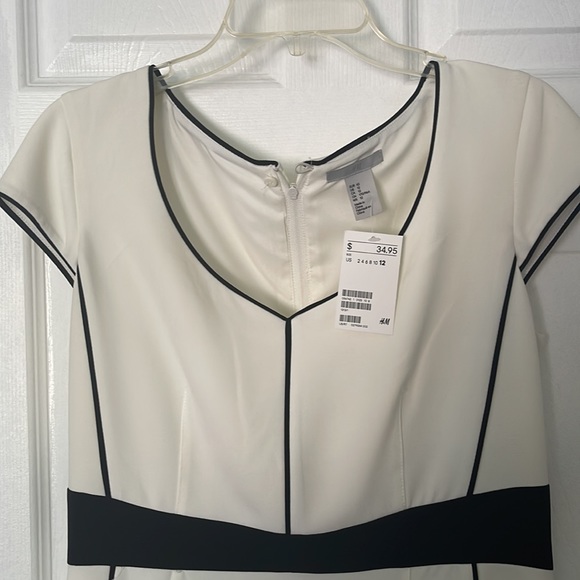 New black and white dress. Size 12. - Picture 3 of 5